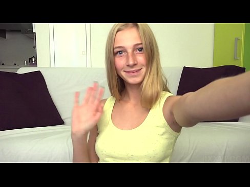 ❤️ Aspertuta nagoenean alferrak masturbatzen dut nire pussy arrosa ❌ Porno ederra gugan ❌️