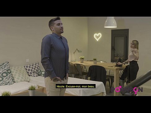 ❤️ PORNBCN 4K Titi handiak dituen emakume heldu batek analean izorratu nahi du gigolo gaztea zakar handiarekin mamada amorioa izorradura gogorra eskuko lana txakur estiloa puxa miazkatzea orgasmoa frantsesezko azpitituluak ❌ Porno ederra gugan ❌️